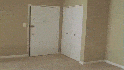 In fuck floor scene the door