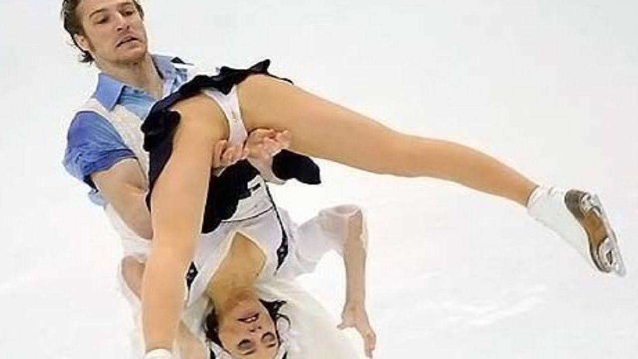 Figure skating sports oops