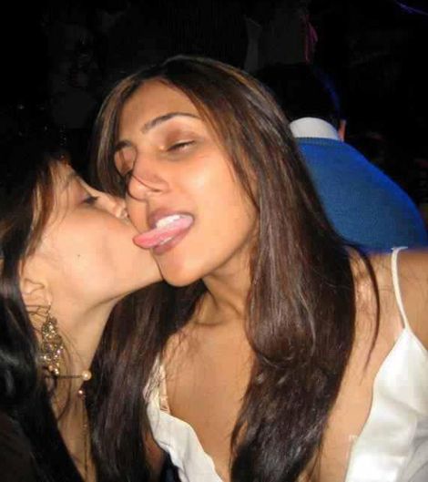 Sexy indian lesbians porn