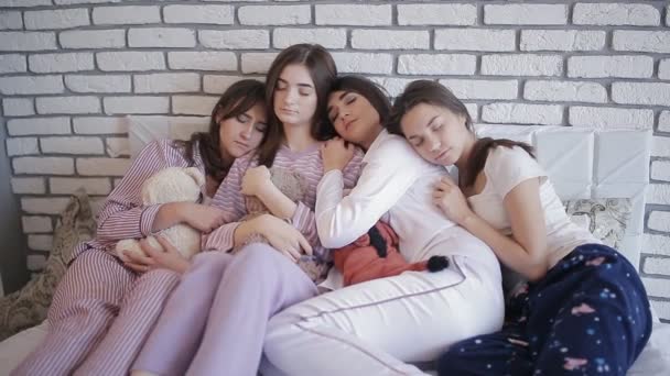 Candid sleep over teen girl group