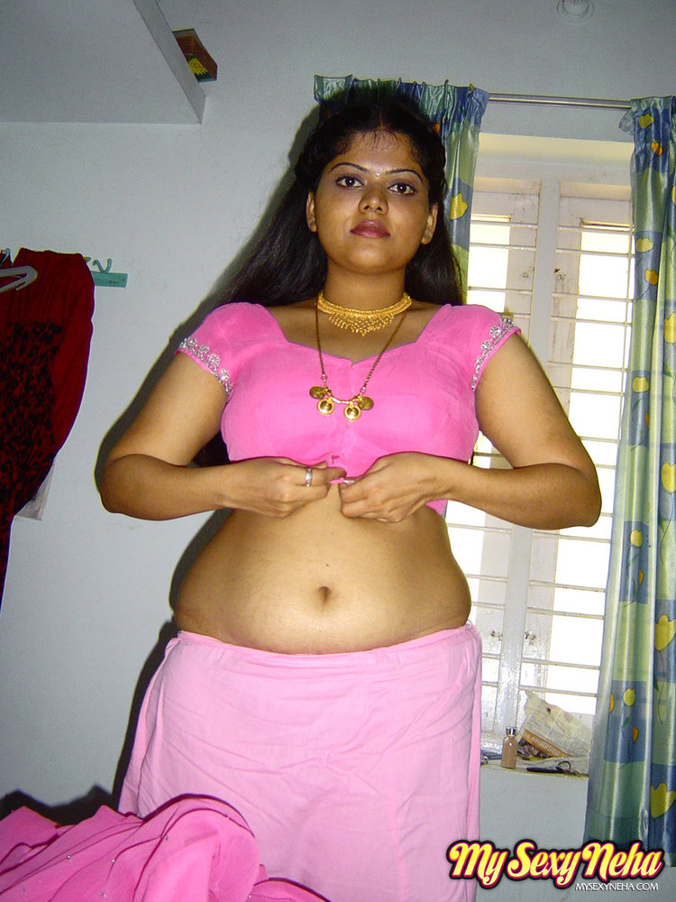Indian bhabhi vagina with saree xxx image
