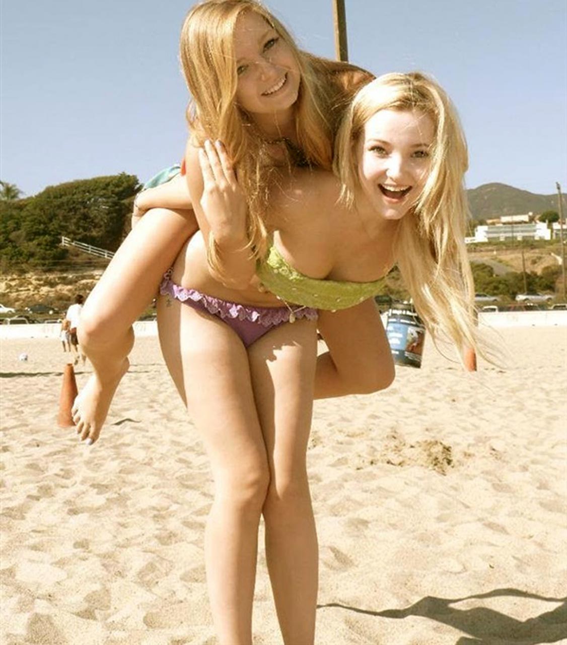 Liv and maddie dove cameron nude