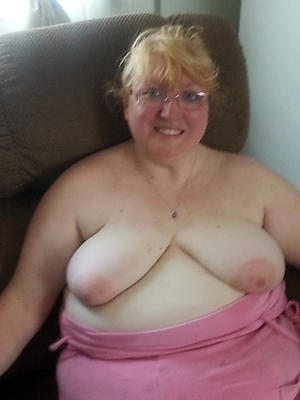 Pictures of old fat grannies naked