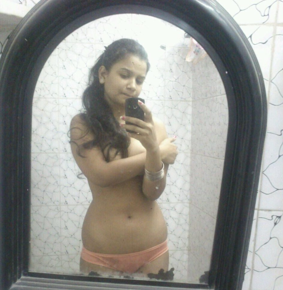 Hottest nude indian selfies