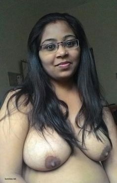 Desi real aunty nude pics collection similar to xossip