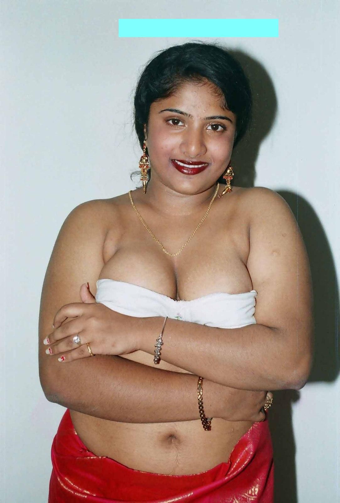 Hot sexy aunty in indian