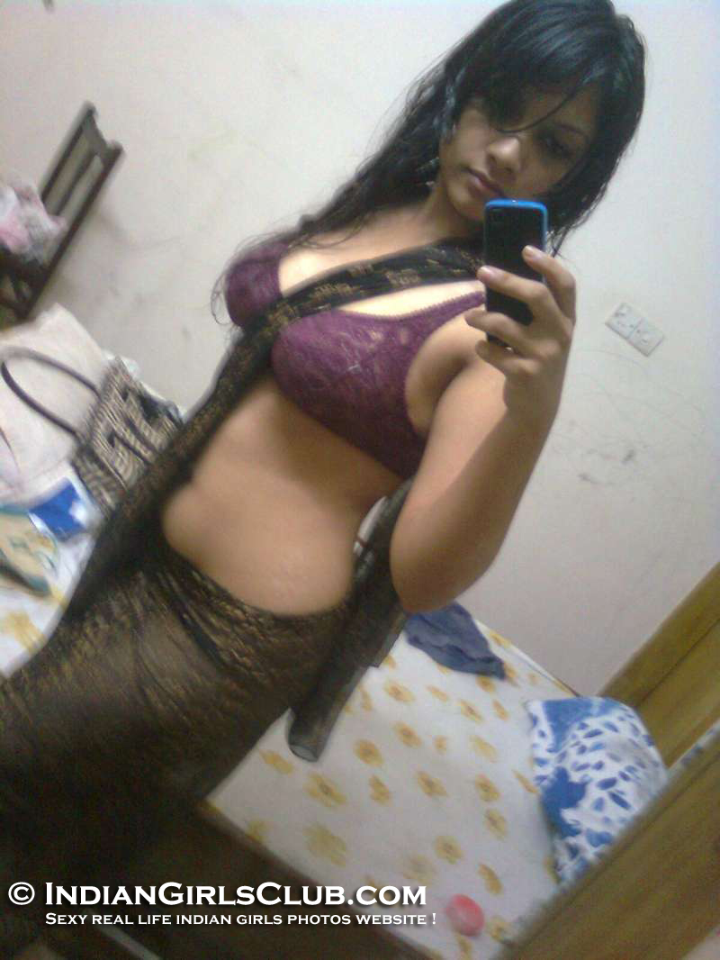 Indiangirlsclub. com sexy real life indian girls photos weabsite