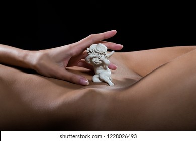 Nude girl naked vagina
