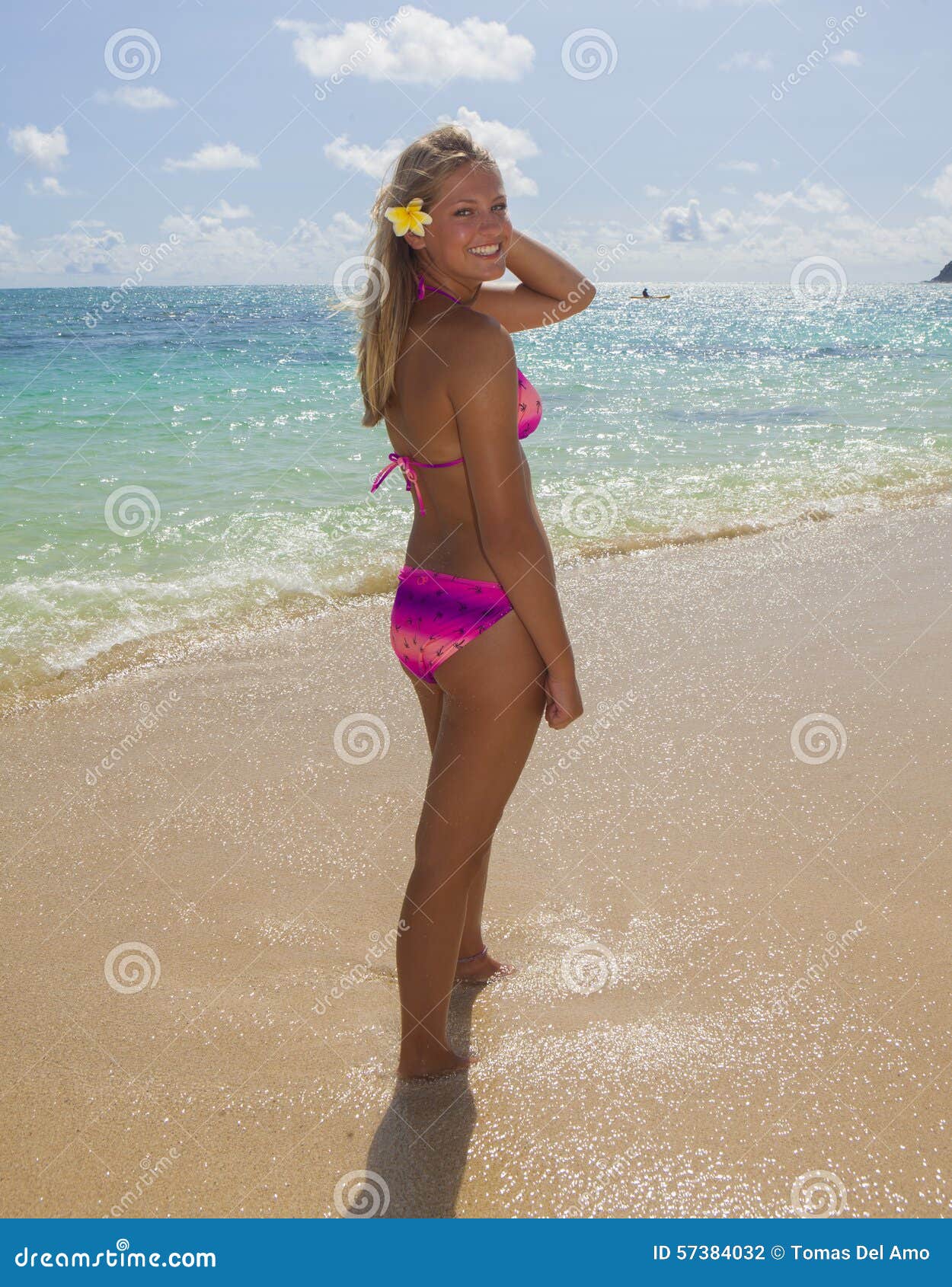 Teen girl beach pictures