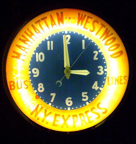 Clock dial glo neon vintage